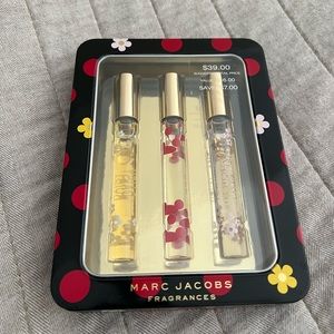 Marc Jacobs perfume trio set